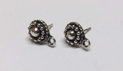 Judy Larson's Bali Style Earrings - , Contemporary Wire Jewelry, Stamping, Stamps, Butane Torch, Soldering, Solder, Drilling, Drill, consider creating larger ones by adjusting the gauge and size